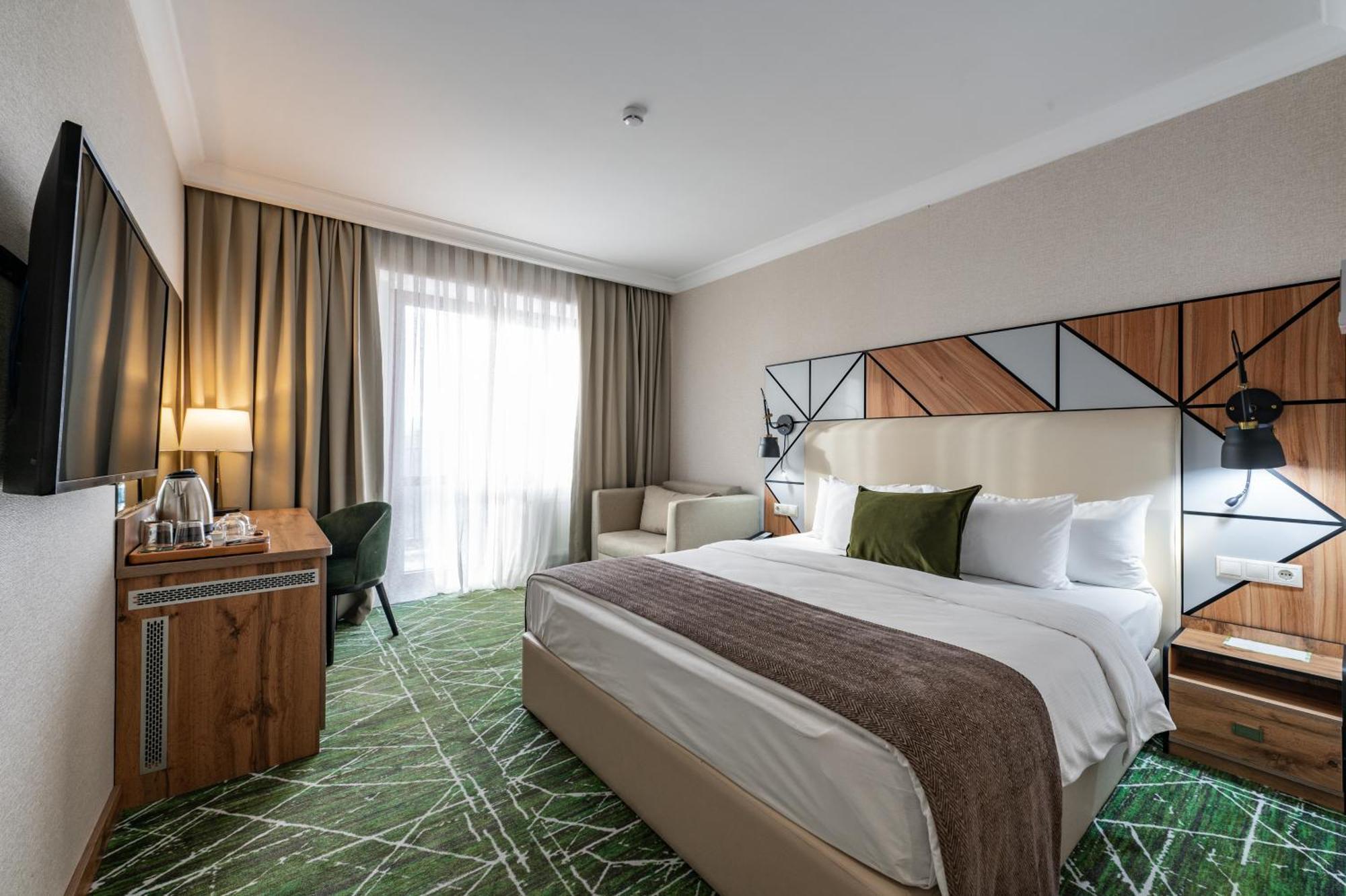 Wyndham Garden Burabay Hotel Bagian luar foto