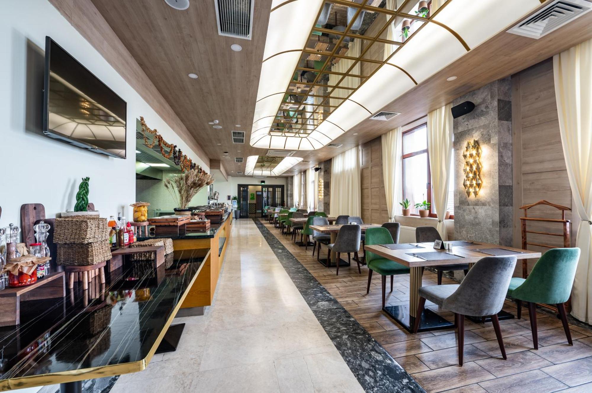 Wyndham Garden Burabay Hotel Bagian luar foto